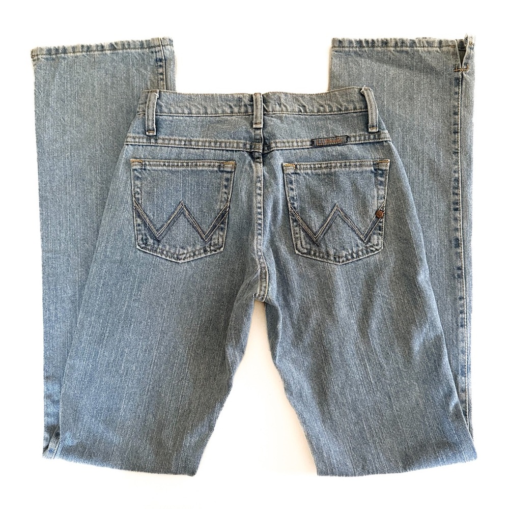 Wrangler Cash Cowgirl Cut Jeans